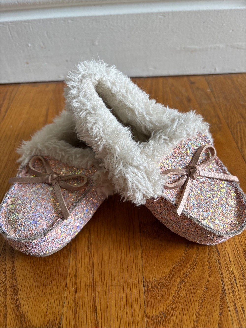 Cat & Jack Pink Glitter Faux-Fur Lined Girls' Slippers